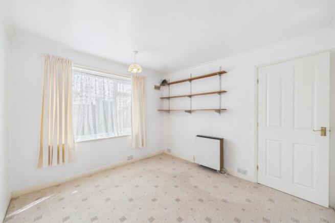 3 bed Semi-Detached for sale Image 12