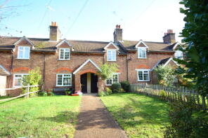 1, Wellington Terrace, Victoria Road, Knaphill, Woking GU21 2AP