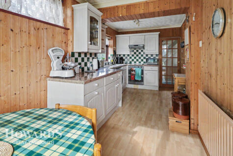 Poplar Drive, Filby