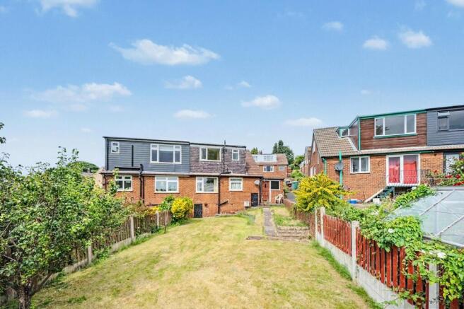 3 bed Semi-Detached for sale Image 11