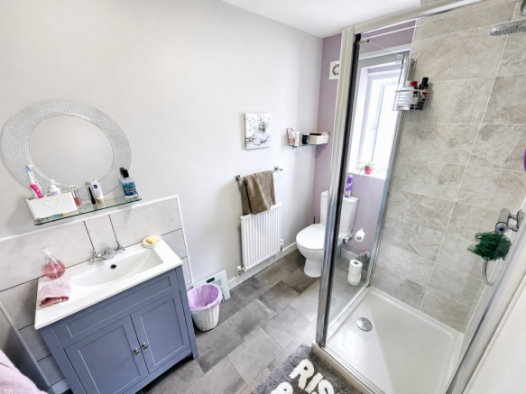 3 bed Semi-Detached for sale Image 8