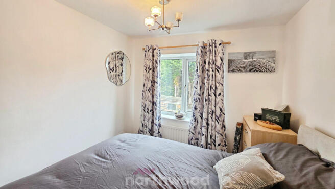3 bed Semi-Detached for sale Image 12