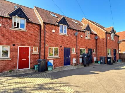 Hillfield Court Road, Gloucester, GL1