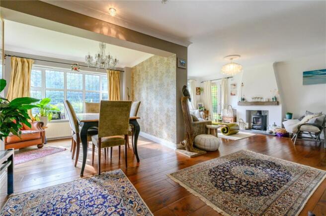 Sitting/Dining Room