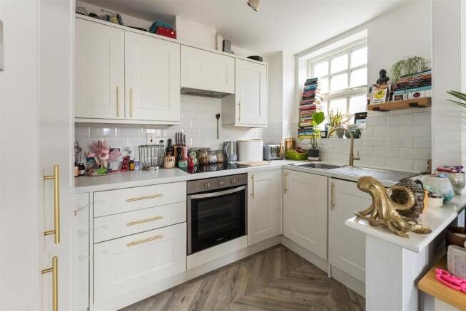 Pickering Close, E9