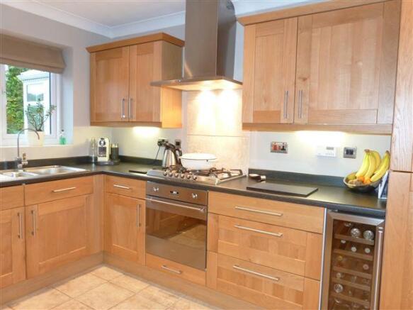 Kitchen 1