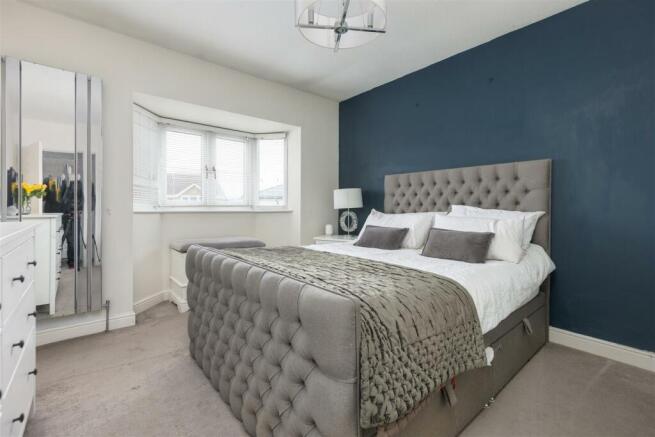 3 Capstan Close-3.jpg