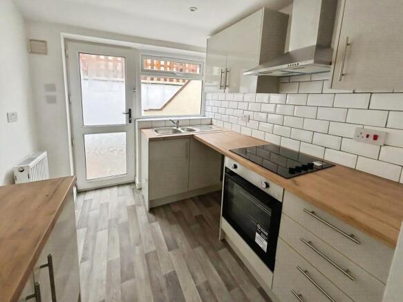 kitchen1