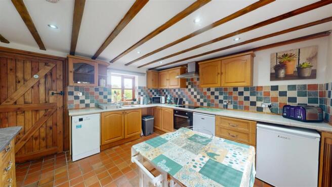 Rose Cottage, Kitchen.jpg