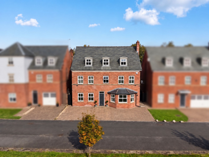 Drywood Avenue, Worsley, M28