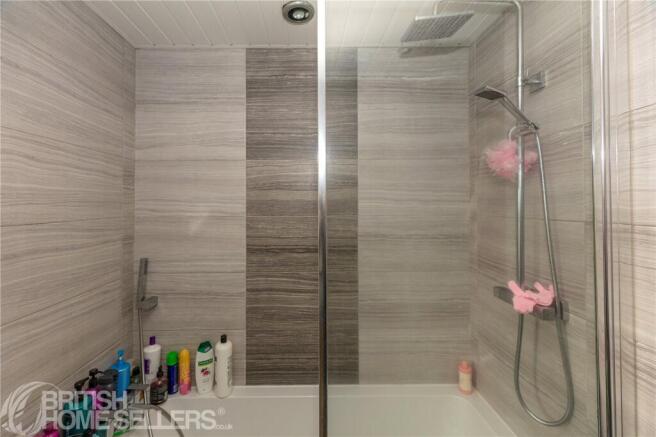 3 bed Semi-Detached for sale Image 10