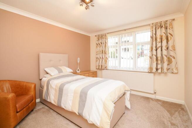 3 bed Detached Bungalow for sale Image 12