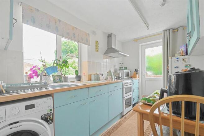 Kitchen.jpg