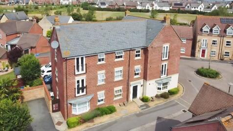 Stackpole Crescent, Blunsdon St Andrew, SN25