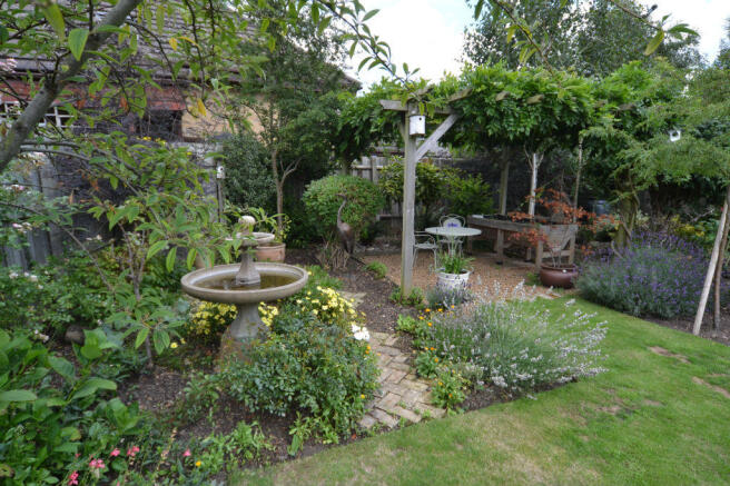 Photo 21