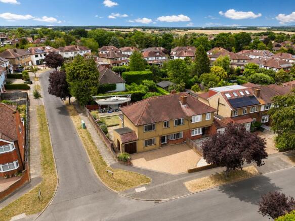 Kingshill Avenue, St. Albans, Hertfordshire, AL4 photo 4