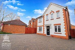 8, Tamarisk, South Benfleet, Benfleet SS7 5PW