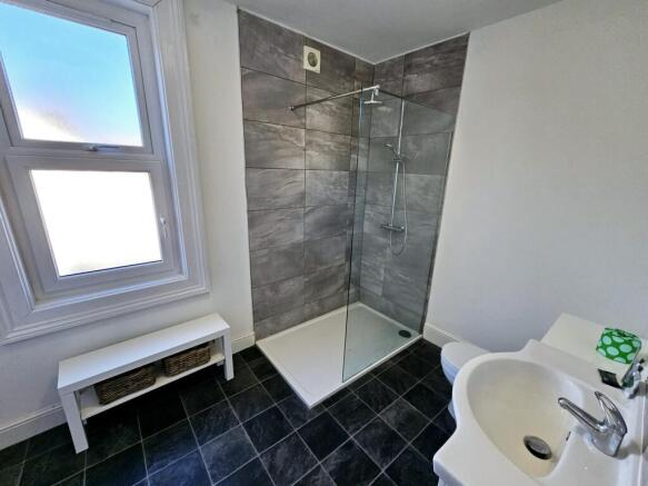 5 bed End of Terrace for sale Image 12