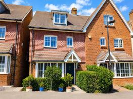 65, Baxendale Way, Uckfield TN22 5GB