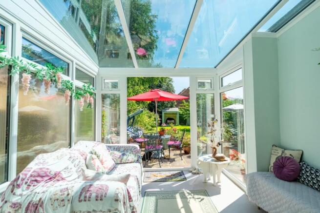 3 bed Semi-Detached for sale Image 8