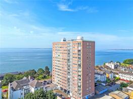 63, Tower Court, Westcliff Parade, Westcliff-on-sea SS0 7QH