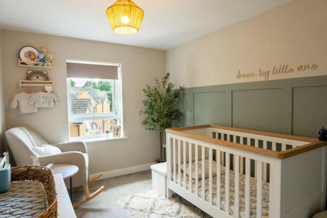4 bed Semi-Detached for sale Image 6