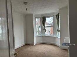 4, Shamrock Villas, Adelaide Road, Southampton SO17 2TY