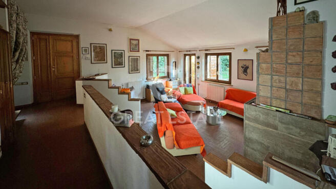Interno