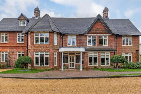 Milesdown Place, Winchester, SO23