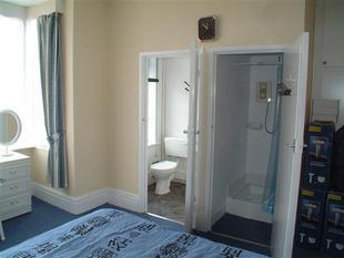SHOWER UNIT