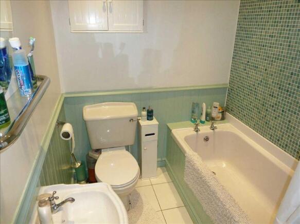 Photo 6
