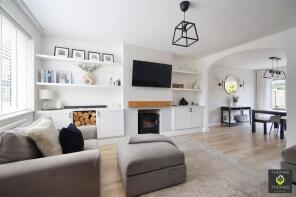 3, Court Gardens, Gloucester GL2 5JX