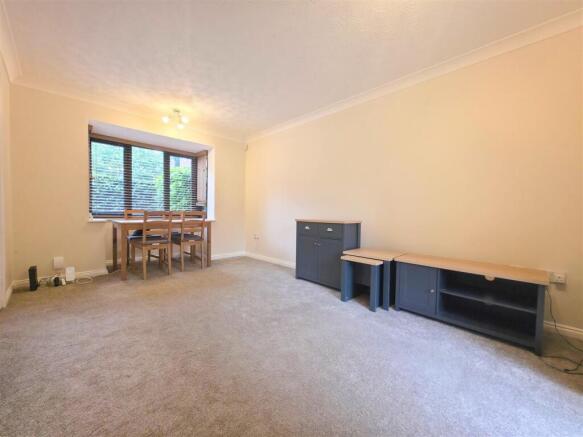 61 Severn Street 3