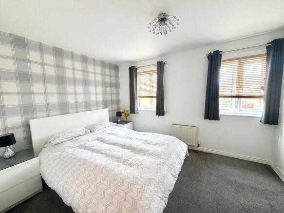 3 bed Semi-Detached for sale Image 10