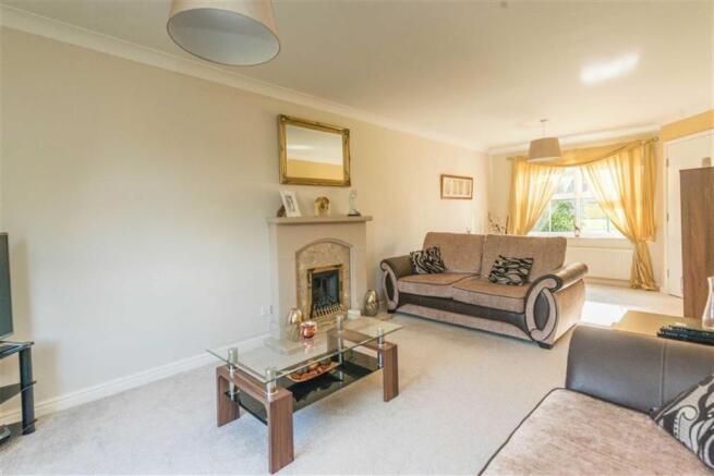 OPEN PLAN KITCHEN