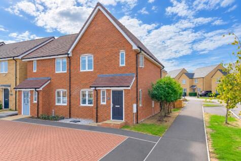 Arcadius Lane, Leighton Buzzard, LU7 4EP