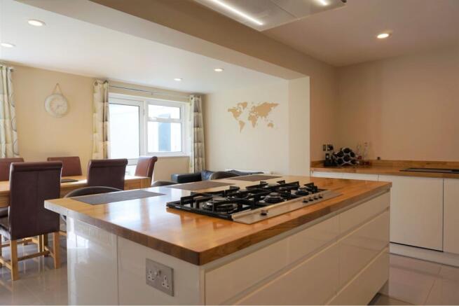 Kitchen / Diner