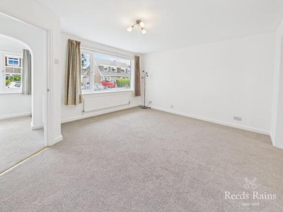 3 bed Semi-Detached for sale Image 4