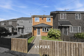11, Crossways, Canvey Island SS8 9JX