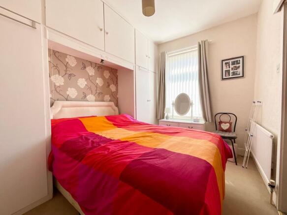 2 bed Terraced for sale Image 7
