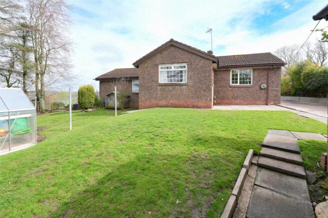 45 Hillhead
