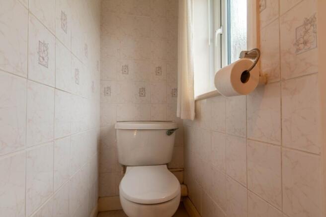 3 bed Semi-Detached for sale Image 12