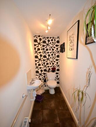 Cloakroom/WC