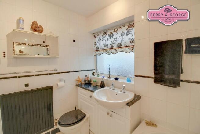 DOWNSTAIRS BATHROOM