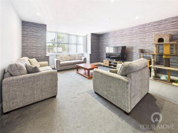 6 bed House to rent Image 4