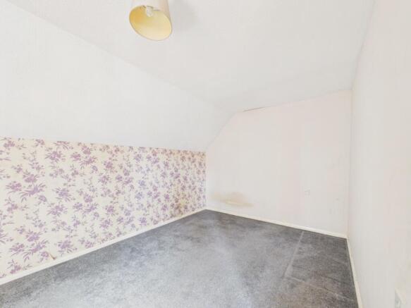 2 bed Flat for sale Image 6
