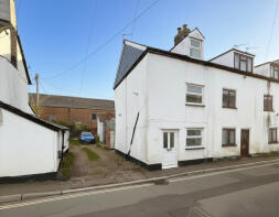 8, Tiverton Road, Cullompton EX15 1JN