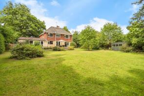33, Blackwater Lane, Pound Hill, Crawley RH10 7RN