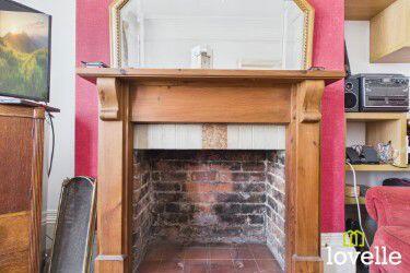 3 bed Terraced for sale Image 4