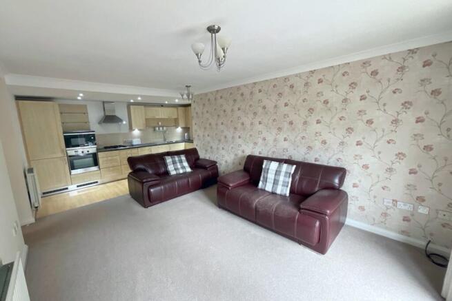 lounge/kitchen 